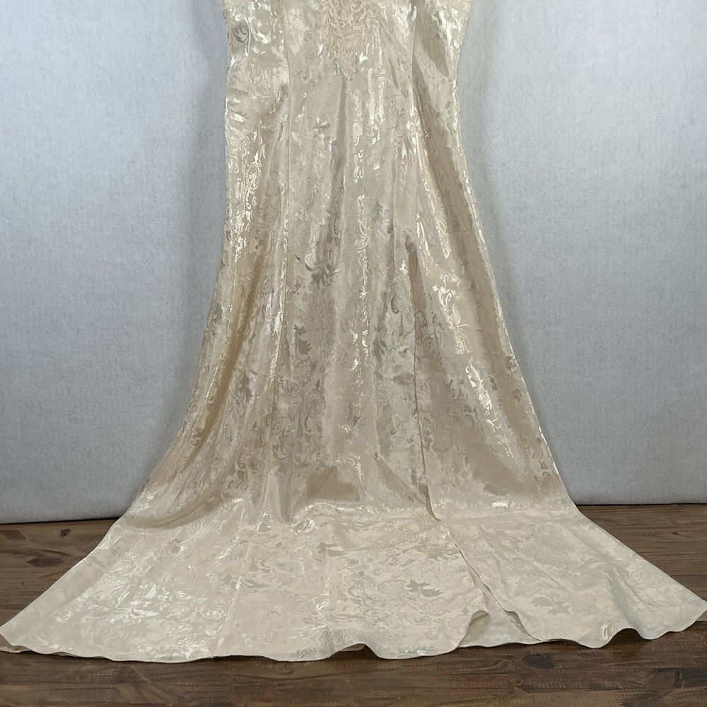 Victoria's‎ Secret Vintage Gold Label Slip Dress Lingerie Cream Lace Large NWT - Picture 2 of 15